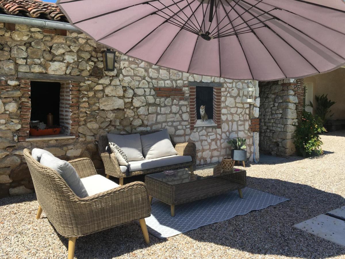 Gites Clodeguy No 2 Saint-Sylvestre-sur-Lot Buitenkant foto