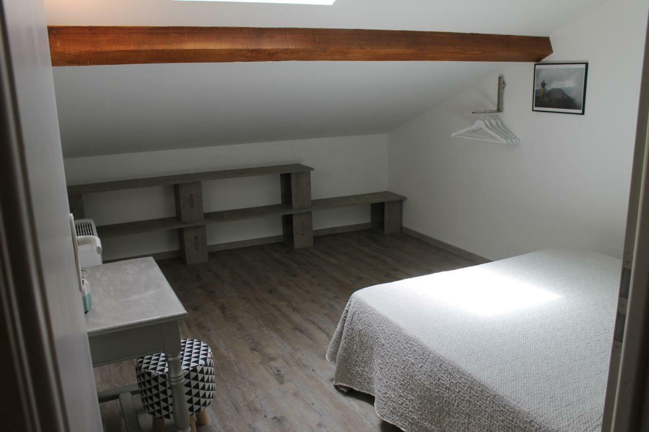 Gites Clodeguy No 2 Saint-Sylvestre-sur-Lot Buitenkant foto